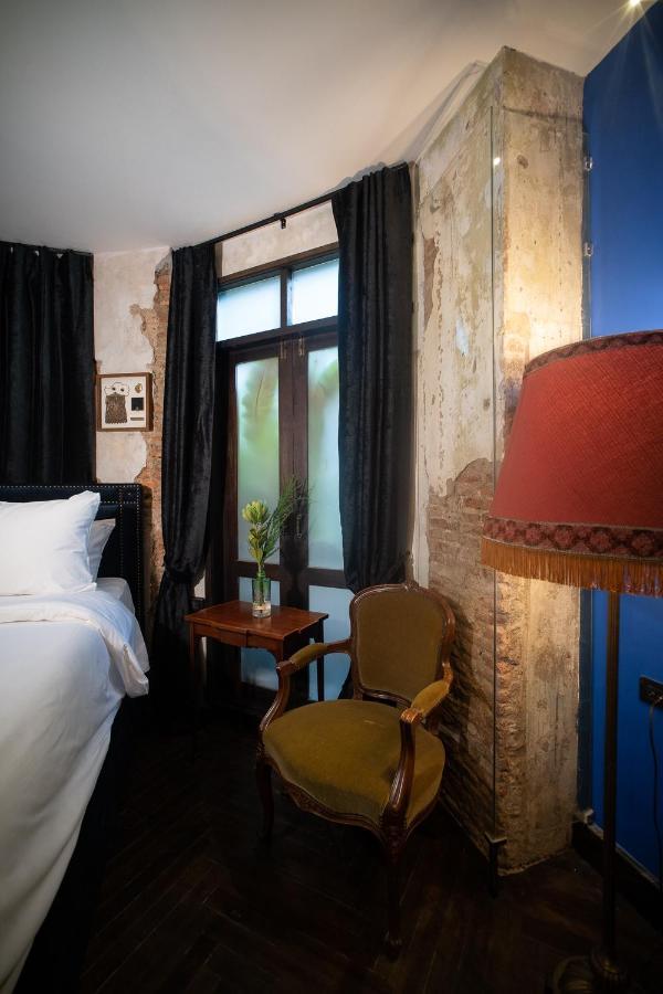 בנגקוק Baan Tuk Din Hotel מראה חיצוני תמונה