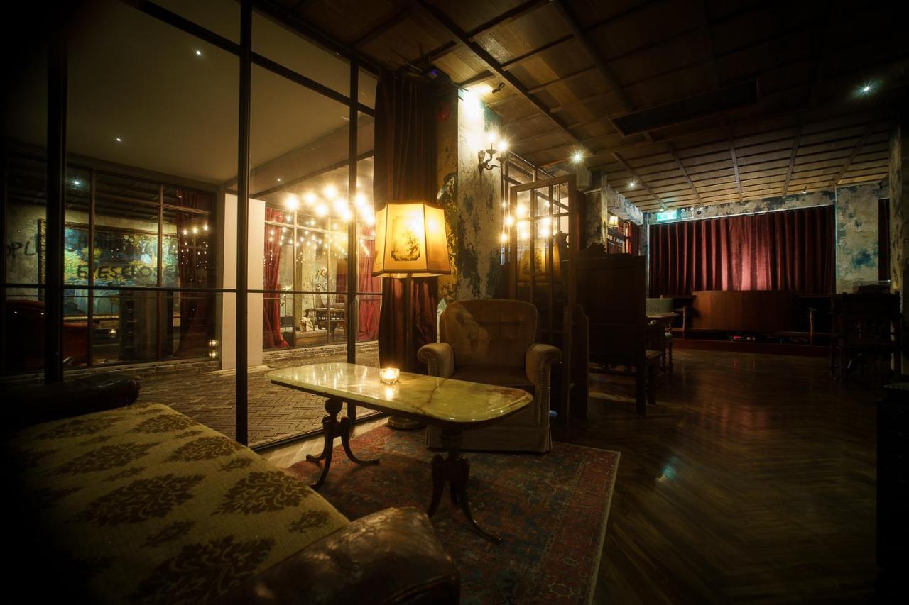 בנגקוק Baan Tuk Din Hotel מראה חיצוני תמונה